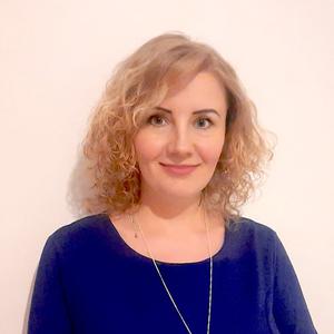 Анна Милова